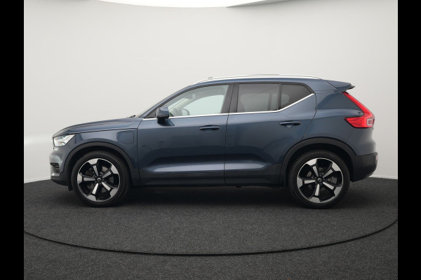 Volvo XC40 T4 Recharge Inscription Plug In Hybrid 211pk PHEV | Panodak | Sportstoelen Verwarmd & Memory | Camera | 20"L.M | Keyless | Stuurverwarming |  Apple Carplay | DAB |