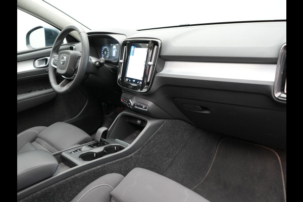 Volvo XC40 T4 Recharge Inscription Plug In Hybrid 211pk PHEV | Panodak | Sportstoelen Verwarmd & Memory | Camera | 20"L.M | Keyless | Stuurverwarming |  Apple Carplay | DAB |