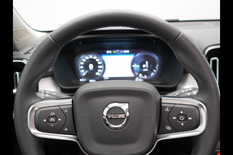 Volvo XC40 T4 Recharge Inscription Plug In Hybrid 211pk PHEV | Panodak | Sportstoelen Verwarmd & Memory | Camera | 20"L.M | Keyless | Stuurverwarming |  Apple Carplay | DAB |