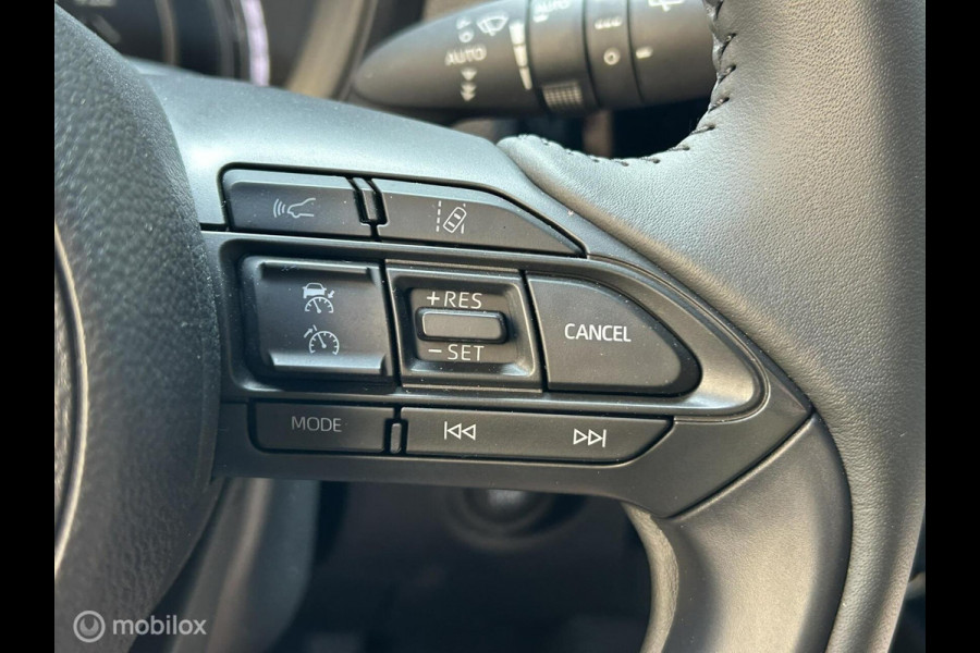 Toyota Aygo X 1.0 VVT-i S-CVT AUTOMAAT Envy Clima / Camera / Carplay / 14.315 KM / nov 2024!!!