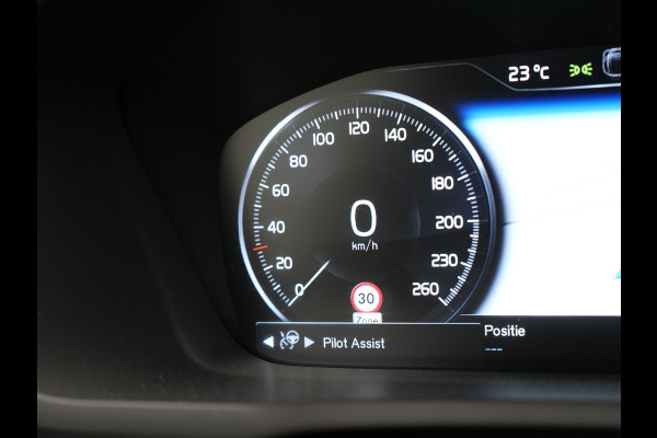 Volvo XC90 T8 Twin Engine AWD Inscription Plug In Hybrid Dealer O.H PHEV | Panodak | Adaptive Cruise | Head Up |  Luxe Lederen Sportstoelen Massage & Ventilatie | 21"L.M |  Harman Kardon | BLIS | Apple Carplay | Pilot Assist |