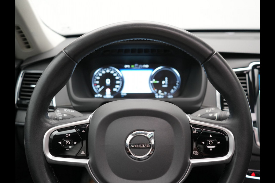 Volvo XC90 T8 Twin Engine AWD Inscription Plug In Hybrid Dealer O.H PHEV | Panodak | Adaptive Cruise | Head Up |  Luxe Lederen Sportstoelen Massage & Ventilatie | 21"L.M |  Harman Kardon | BLIS | Apple Carplay | Pilot Assist |