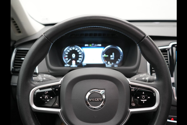 Volvo XC90 T8 Twin Engine AWD Inscription Plug In Hybrid Dealer O.H PHEV | Panodak | Adaptive Cruise | Head Up |  Luxe Lederen Sportstoelen Massage & Ventilatie | 21"L.M |  Harman Kardon | BLIS | Apple Carplay | Pilot Assist |