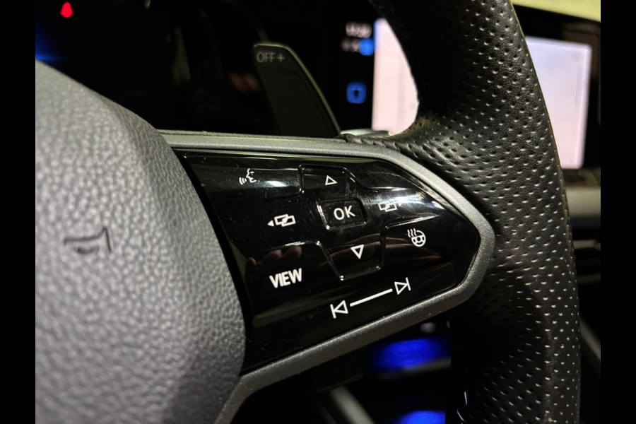 Volkswagen Golf 2.0 TSI R 4Motion Performance AKRA, PANO