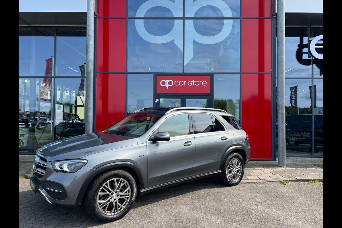 Mercedes-Benz GLE 350 e 4MATIC Mercedes-Benz GLE 350 e 4MATIC