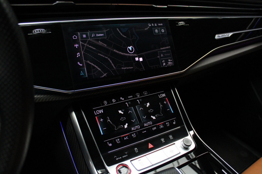 Audi RS Q8 4.0 TFSI B&O HUD Carbon ACC Panodak Leder Keyless Climate (4-zone) Elektr. bedienbaar achterklep Keyless Stoelventilatie Stoelverwarming Sportstoelen Plus Matrix LED LM velgen 23 inch BTW auto
