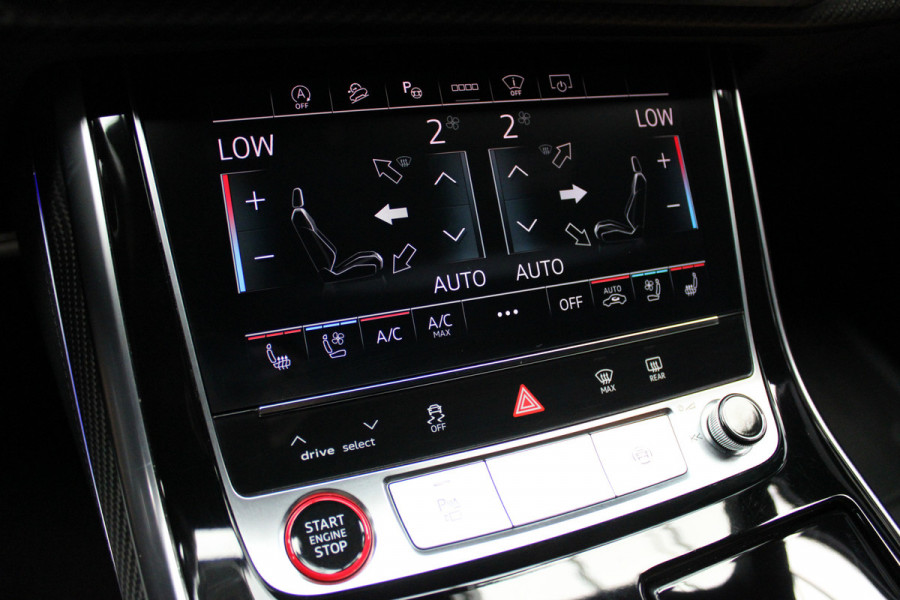Audi RS Q8 4.0 TFSI B&O HUD Carbon ACC Panodak Leder Keyless Climate (4-zone) Elektr. bedienbaar achterklep Keyless Stoelventilatie Stoelverwarming Sportstoelen Plus Matrix LED LM velgen 23 inch BTW auto