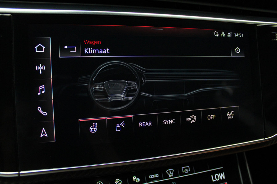 Audi RS Q8 4.0 TFSI B&O HUD Carbon ACC Panodak Leder Keyless Climate (4-zone) Elektr. bedienbaar achterklep Keyless Stoelventilatie Stoelverwarming Sportstoelen Plus Matrix LED LM velgen 23 inch BTW auto