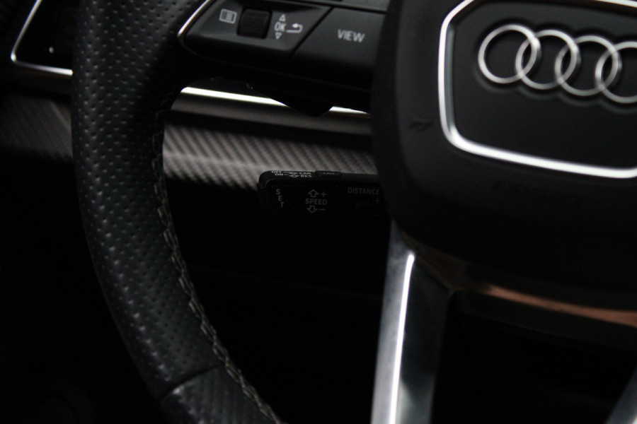 Audi RS Q8 4.0 TFSI B&O HUD Carbon ACC Panodak Leder Keyless Climate (4-zone) Elektr. bedienbaar achterklep Keyless Stoelventilatie Stoelverwarming Sportstoelen Plus Matrix LED LM velgen 23 inch BTW auto