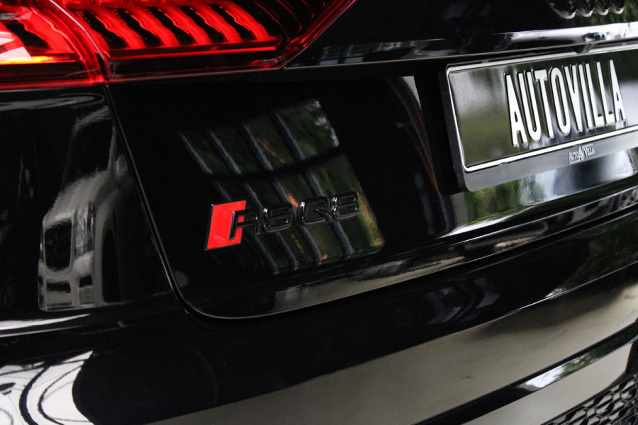 Audi RS Q8 4.0 TFSI B&O HUD Carbon ACC Panodak Leder Keyless Climate (4-zone) Elektr. bedienbaar achterklep Keyless Stoelventilatie Stoelverwarming Sportstoelen Plus Matrix LED LM velgen 23 inch BTW auto