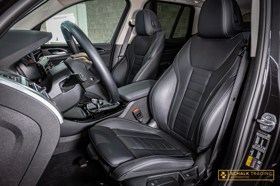 BMW X3 XDrive30e|Laser|DAB|HUD|Pano|Cam|Verwarmd stuur|Garan