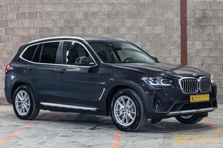 BMW X3 XDrive30e|Laser|DAB|HUD|Pano|Cam|Verwarmd stuur|Garan