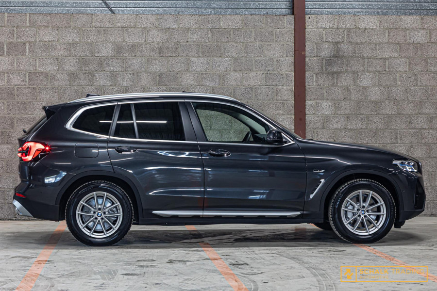 BMW X3 XDrive30e|Laser|DAB|HUD|Pano|Cam|Verwarmd stuur|Garan