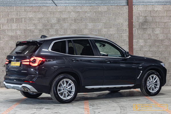BMW X3 XDrive30e|Laser|DAB|HUD|Pano|Cam|Verwarmd stuur|Garan