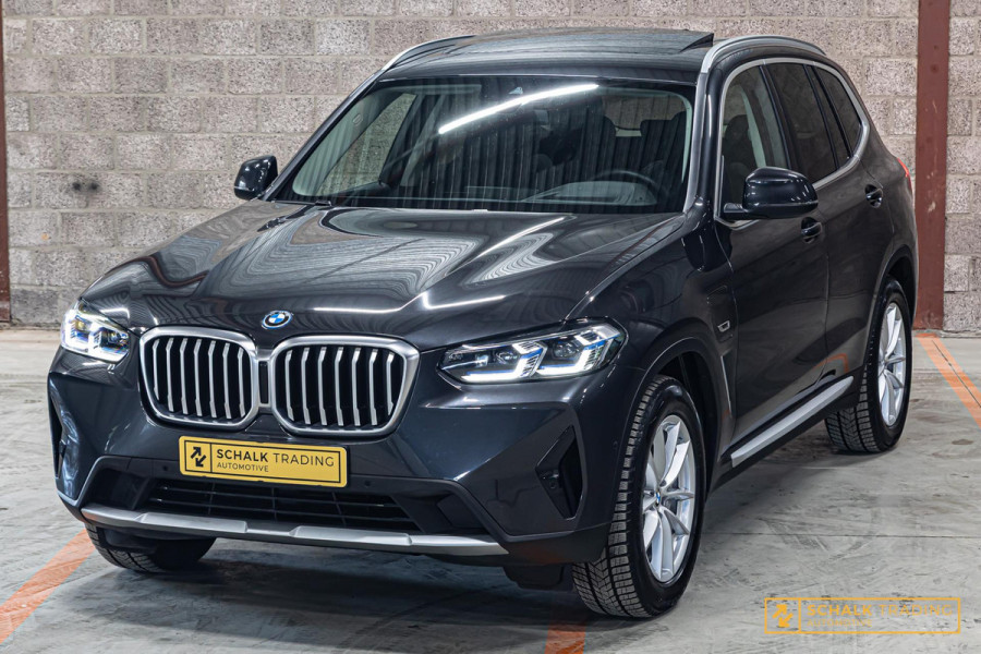 BMW X3 XDrive30e|Laser|DAB|HUD|Pano|Cam|Verwarmd stuur|Garan