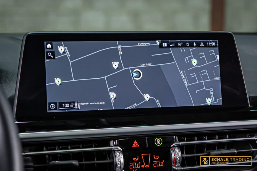 BMW X3 XDrive30e|Laser|DAB|HUD|Pano|Cam|Verwarmd stuur|Garan
