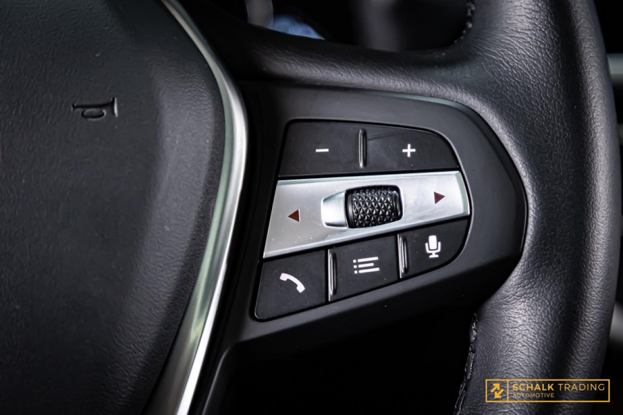 BMW X3 XDrive30e|Laser|DAB|HUD|Pano|Cam|Verwarmd stuur|Garan