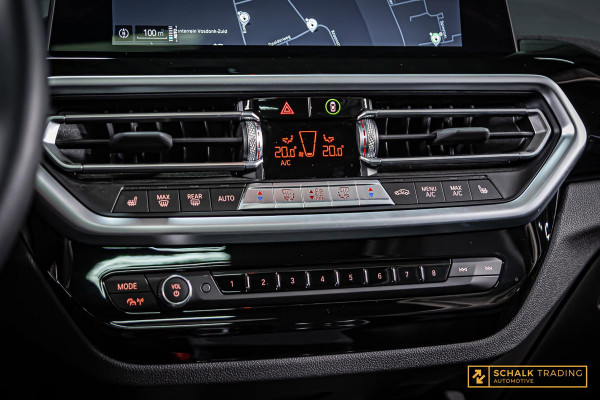 BMW X3 XDrive30e|Laser|DAB|HUD|Pano|Cam|Verwarmd stuur|Garan