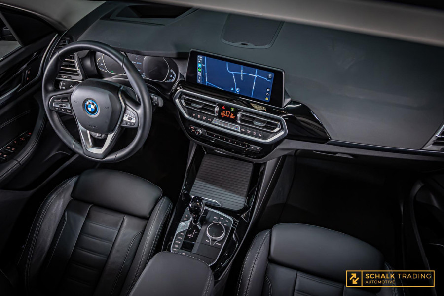 BMW X3 XDrive30e|Laser|DAB|HUD|Pano|Cam|Verwarmd stuur|Garan