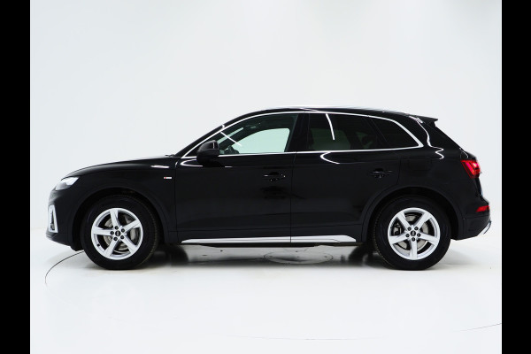 Audi Q5 55 TFSI e quattro Competition | Panoramadak | Luchtvering | Camera | Virtual | Keyless | DAB | Carplay