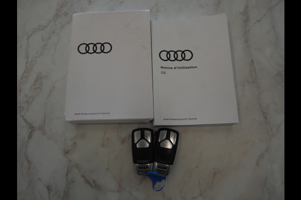 Audi Q5 55 TFSI e quattro Competition | Panoramadak | Luchtvering | Camera | Virtual | Keyless | DAB | Carplay