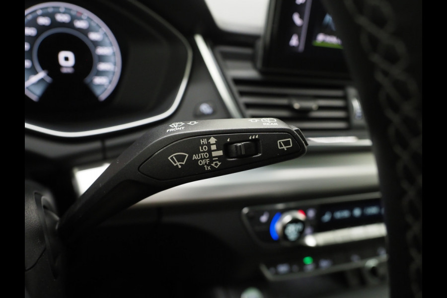 Audi Q5 55 TFSI e quattro Competition | Panoramadak | Luchtvering | Camera | Virtual | Keyless | DAB | Carplay
