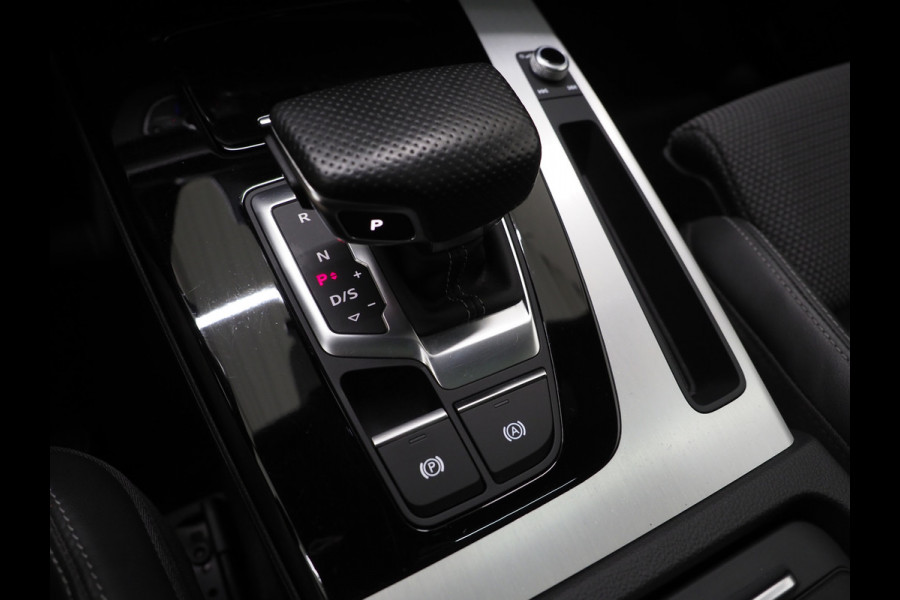 Audi Q5 55 TFSI e quattro Competition | Panoramadak | Luchtvering | Camera | Virtual | Keyless | DAB | Carplay