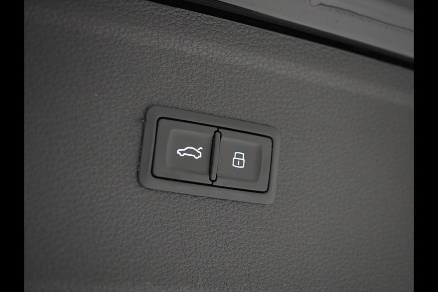Audi Q5 55 TFSI e quattro Competition | Panoramadak | Luchtvering | Camera | Virtual | Keyless | DAB | Carplay