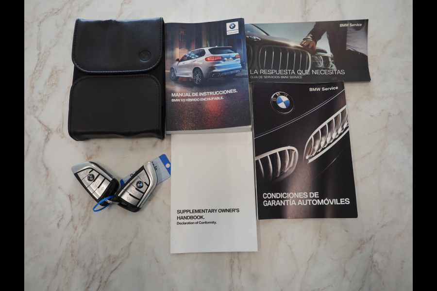 BMW X5 xDrive45e M-Sport Shadow | Panoramadak | LaserLED | Nightvision | Luchtvering | 360 | Trekhaak