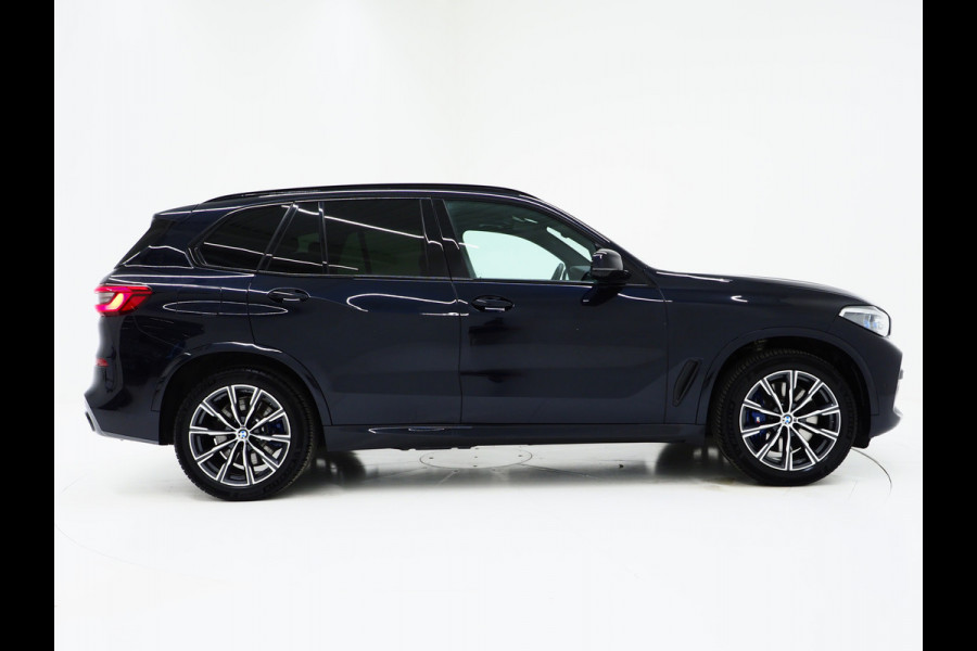 BMW X5 xDrive45e M-Sport Shadow | Panoramadak | LaserLED | Nightvision | Luchtvering | 360 | Trekhaak