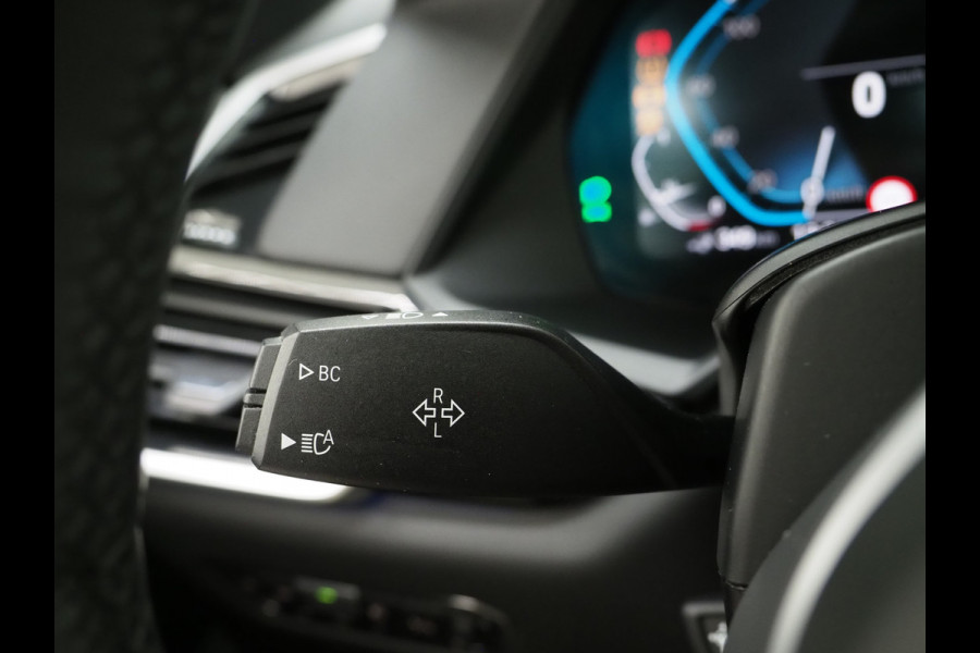 BMW X5 xDrive45e M-Sport Shadow | Panoramadak | LaserLED | Nightvision | Luchtvering | 360 | Trekhaak