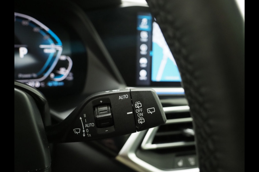 BMW X5 xDrive45e M-Sport Shadow | Panoramadak | LaserLED | Nightvision | Luchtvering | 360 | Trekhaak