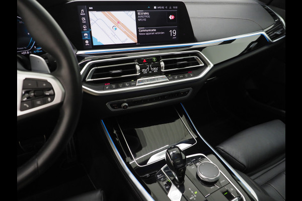 BMW X5 xDrive45e M-Sport Shadow | Panoramadak | LaserLED | Nightvision | Luchtvering | 360 | Trekhaak