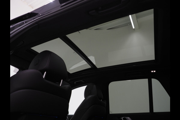 BMW X5 xDrive45e M-Sport Shadow | Panoramadak | LaserLED | Nightvision | Luchtvering | 360 | Trekhaak