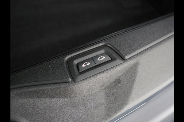 BMW X5 xDrive45e M-Sport Shadow | Panoramadak | LaserLED | Nightvision | Luchtvering | 360 | Trekhaak