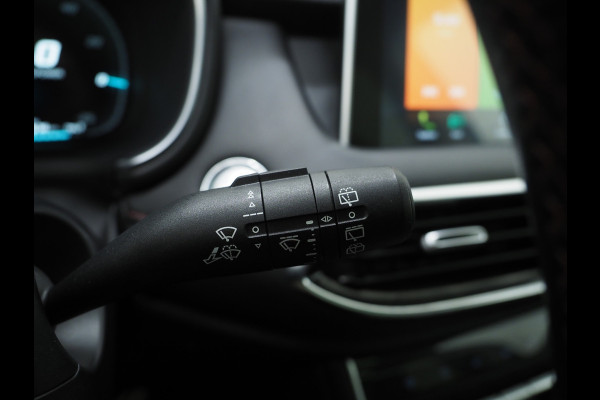 MG EHS 1.5 TGDI Luxury | Panoramadak | Adaptive Cruise | Sportstoelen | 360 | Keyless | Carplay