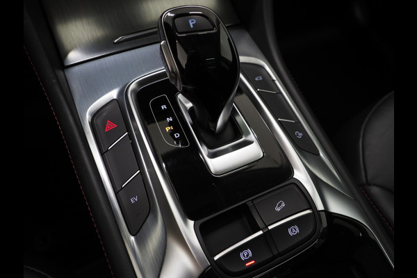 MG EHS 1.5 TGDI Luxury | Panoramadak | Adaptive Cruise | Sportstoelen | 360 | Keyless | Carplay