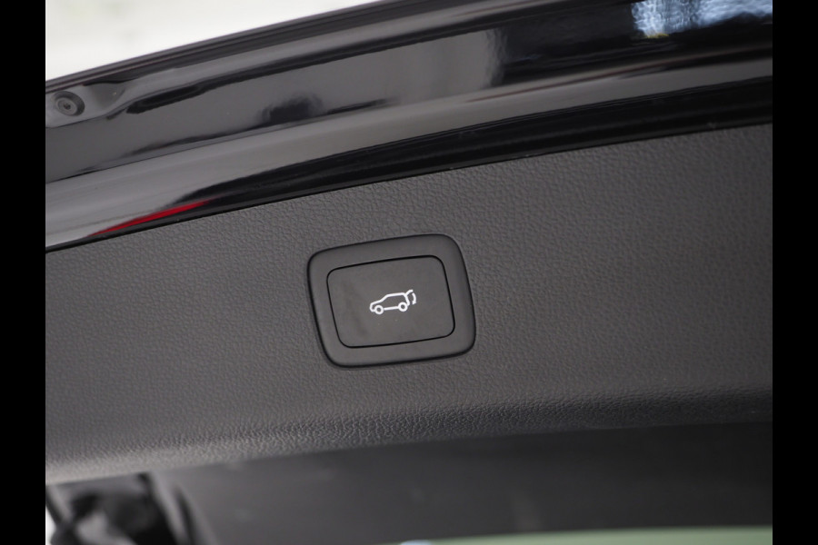 MG EHS 1.5 TGDI Luxury | Panoramadak | Adaptive Cruise | Sportstoelen | 360 | Keyless | Carplay