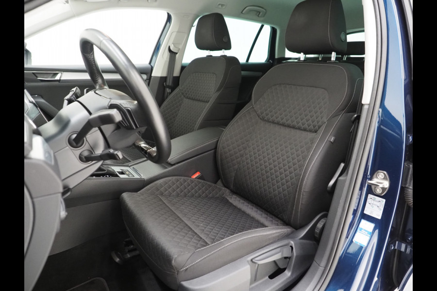 Škoda Superb Combi 1.4 TSI iV 218PK | Trekhaak | Virtual | Adaptive Cruise | BLIS | Carplay | DAB