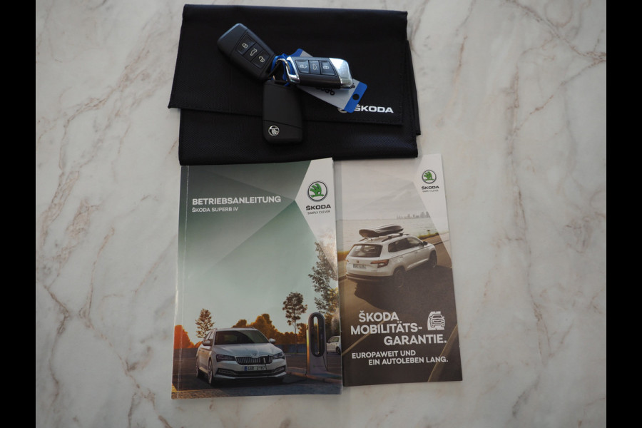 Škoda Superb Combi 1.4 TSI iV 218PK | Trekhaak | Virtual | Adaptive Cruise | BLIS | Carplay | DAB