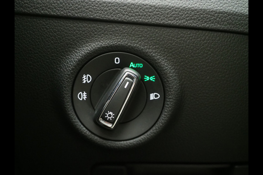 Škoda Superb Combi 1.4 TSI iV 218PK | Trekhaak | Virtual | Adaptive Cruise | BLIS | Carplay | DAB
