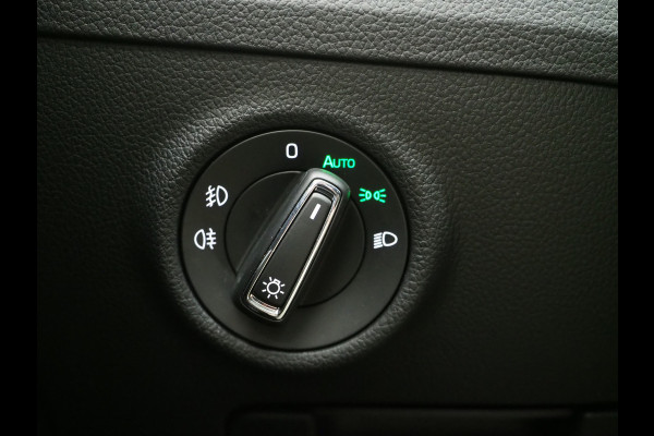 Škoda Superb Combi 1.4 TSI iV 218PK | Trekhaak | Virtual | Adaptive Cruise | BLIS | Carplay | DAB