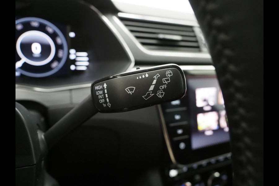 Škoda Superb Combi 1.4 TSI iV 218PK | Trekhaak | Virtual | Adaptive Cruise | BLIS | Carplay | DAB