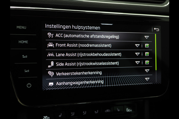 Škoda Superb Combi 1.4 TSI iV 218PK | Trekhaak | Virtual | Adaptive Cruise | BLIS | Carplay | DAB