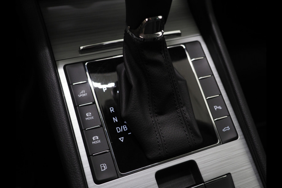 Škoda Superb Combi 1.4 TSI iV 218PK | Trekhaak | Virtual | Adaptive Cruise | BLIS | Carplay | DAB
