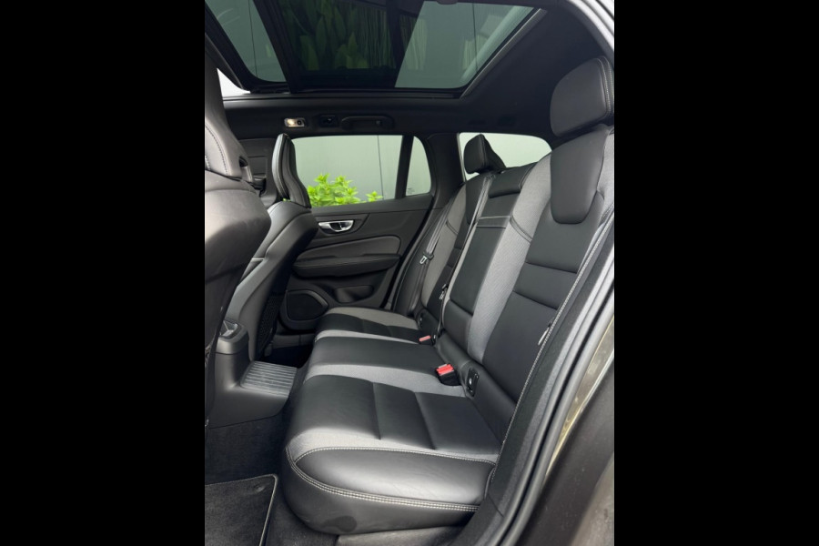 Volvo V60 2.0 T8 TE AWD R-Des. 392pk PANO CR CONTROL 360 CAMERA NAVI ECC