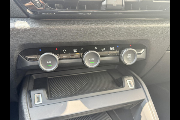 Citroën C4 1.2 PT 130 EAT8 Plus | Two tone | Pack Acces Techno | Prijs is rijklaar