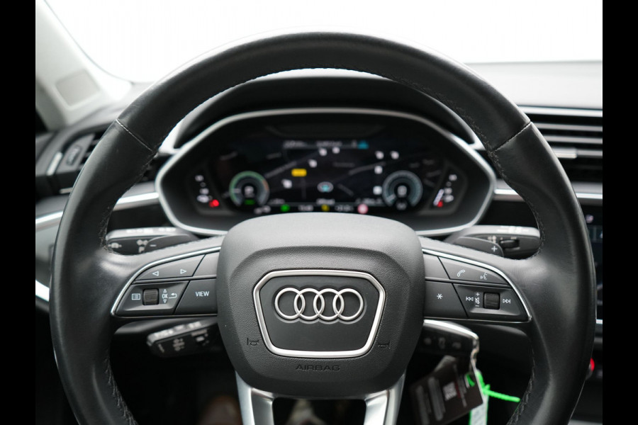 Audi Q3 Sportback 45 TFSI e Advanced Edition Plug In Hybrid 245pk Dealer O.H PHEV | Adaptive Cruise | Sonos Premium Sound | Matrix LED |  Virtual | Parkassist | Navi Plus | Stoelverwarming | BLIS |