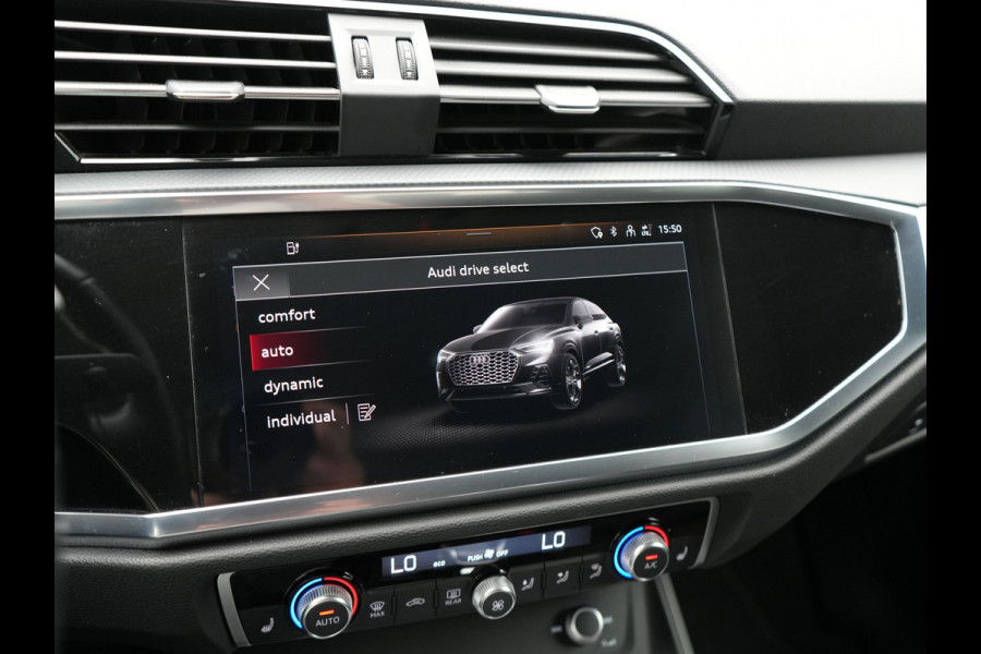 Audi Q3 Sportback 45 TFSI e Advanced Edition Plug In Hybrid 245pk Dealer O.H PHEV | Adaptive Cruise | Sonos Premium Sound | Matrix LED |  Virtual | Parkassist | Navi Plus | Stoelverwarming | BLIS |