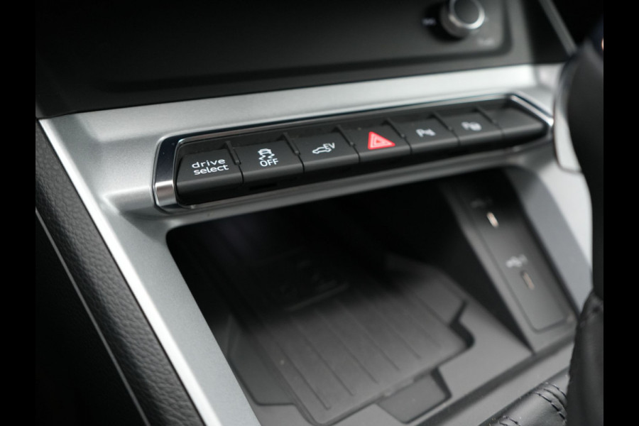 Audi Q3 Sportback 45 TFSI e Advanced Edition Plug In Hybrid 245pk Dealer O.H PHEV | Adaptive Cruise | Sonos Premium Sound | Matrix LED |  Virtual | Parkassist | Navi Plus | Stoelverwarming | BLIS |